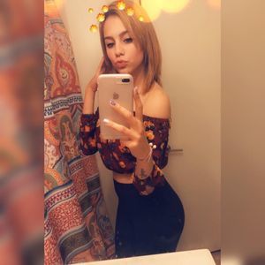 Meet your Posher, Fergie